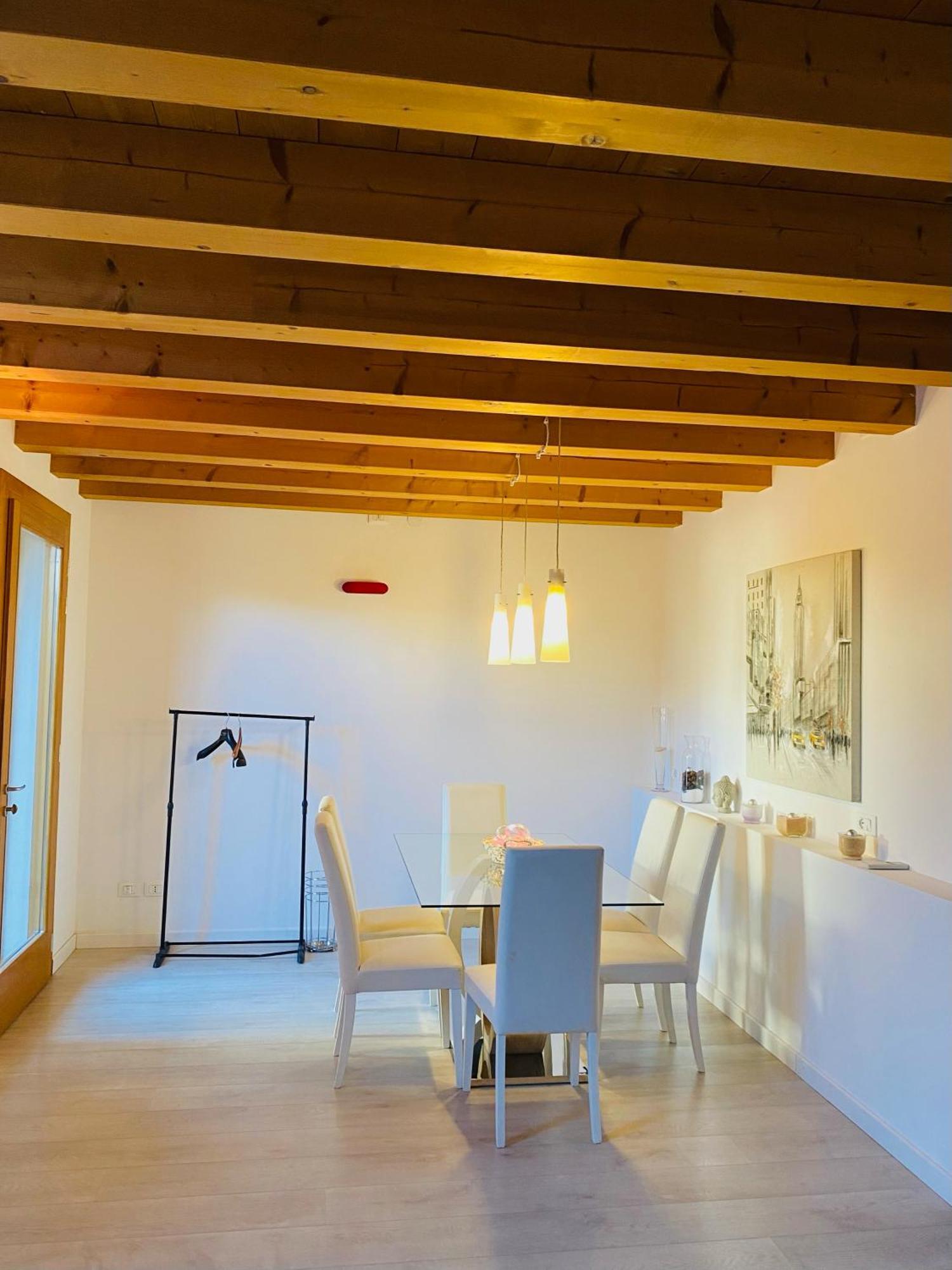 Central Luxury Garden Guest House Mestre Exterior photo